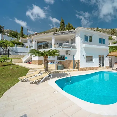 Casa Calma Villa *